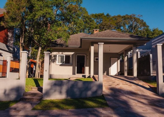 Casa, no bairro Carniel em Gramado