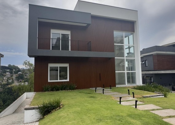 Casa de Condomínio, no bairro Prinstrop em Gramado