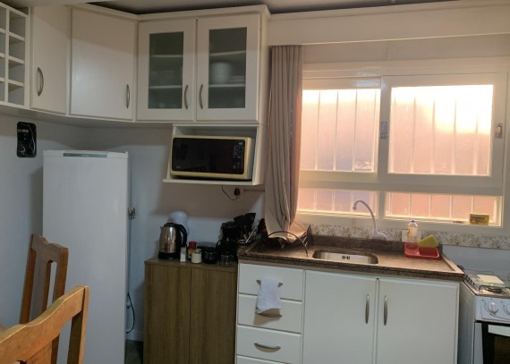 Apartamento, no bairro Centro em Canela
