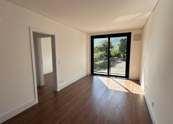 Apartamento, no bairro Várzea Grande em Gramado