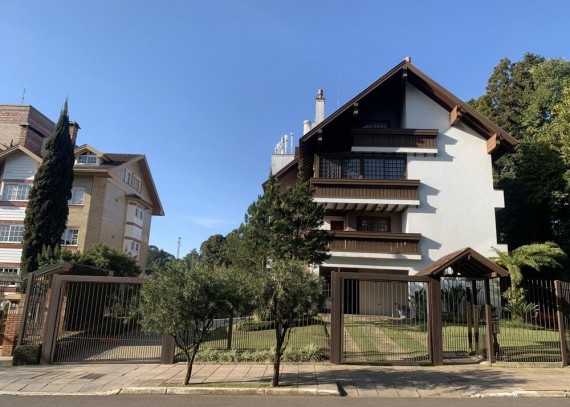 Edificio Residencial Village Cristina