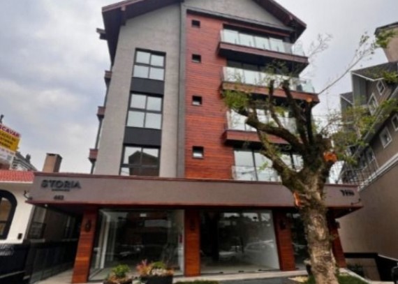 Apartamento, no bairro Centro em Gramado