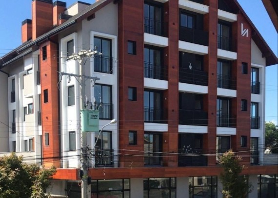 Apartamento, no bairro Floresta em Gramado