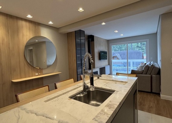 Apartamento, no bairro São José em Canela