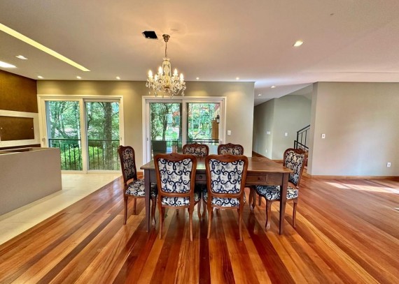 Casa de Condomínio, no bairro Reserva da Serra em Canela