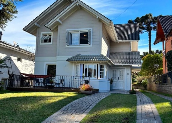 Casa de Condomínio, no bairro Quinta da Serra em Canela