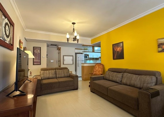 Apartamento, no bairro Centro em Gramado